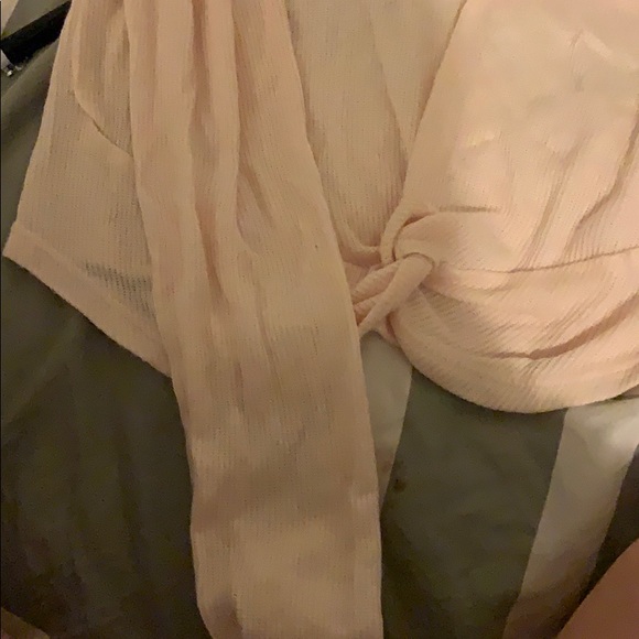 Pink top - Picture 2 of 2